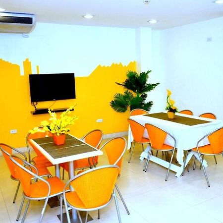 Hostellery Manila Eksteriør bilde