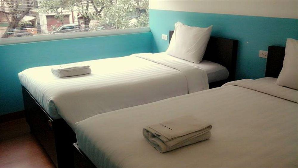 Hostellery Manila Eksteriør bilde