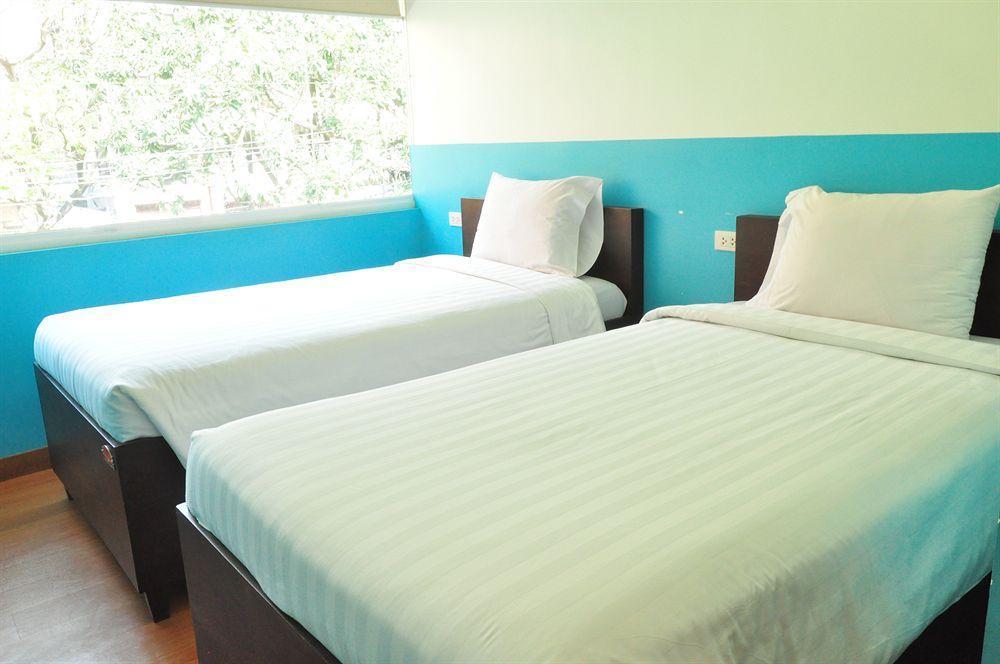 Hostellery Manila Eksteriør bilde